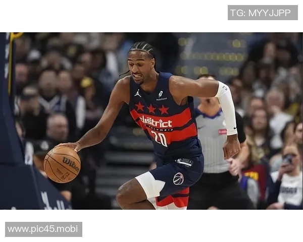 奇才新秀里斯单场抢下10个进攻篮板,打破奇才队史新秀纪录 奇才新秀里斯单场抢下10个进攻篮板,打破奇才队史新秀纪录